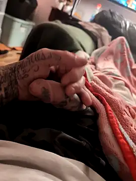 Snapshot of MRTATTWO chatting on 11, 11, 2025 MRTATTWO online show from 11, 11, 2025