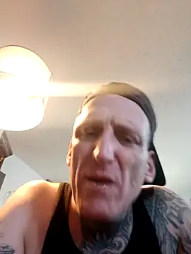 Snapshot of MRTATTWO chatting on 9, 9, 2025 MRTATTWO online show from 9, 9, 2025