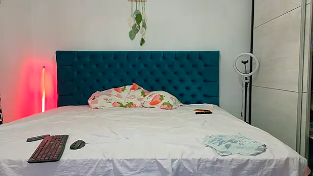 LexieRosse online show from 10, 10, 2025