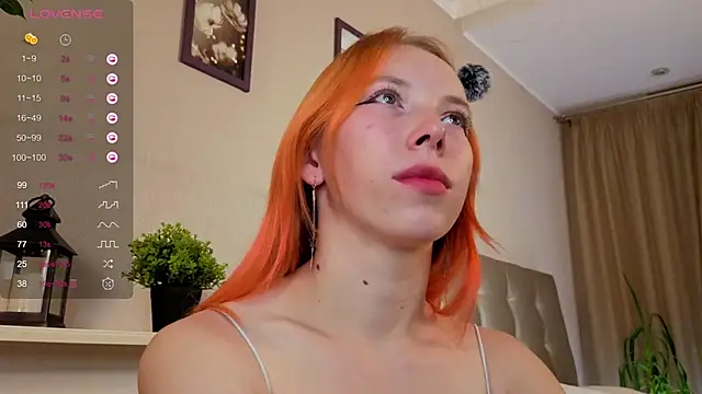 JuliannaWenger online show from 19, 9, 2025