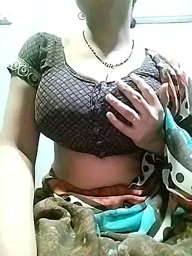 Hottestgirll online show from 7, 1, 2026