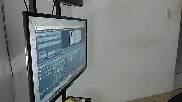 catalina hard love online show from 23, 10, 2025