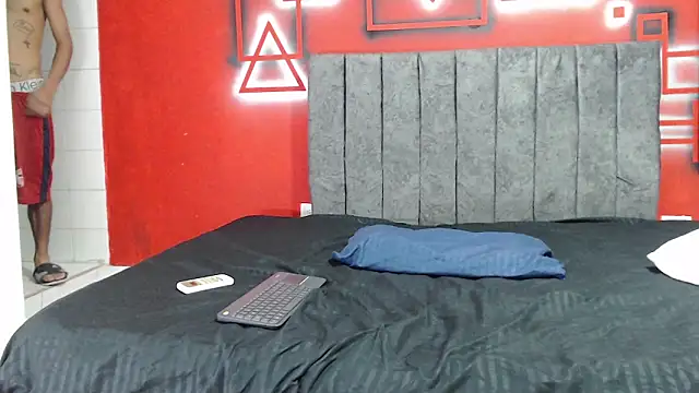 catalina hard love online show from 2, 10, 2025