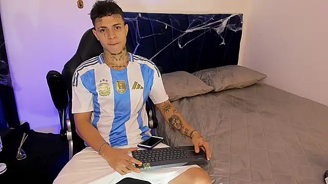 john mystic online show from 30, 10, 2025