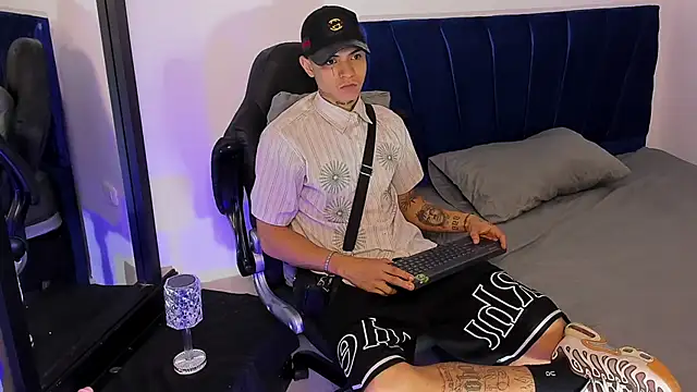 john mystic online show from 4, 10, 2025