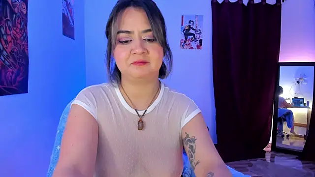 LylaVixxen online show from 28, 6, 2026