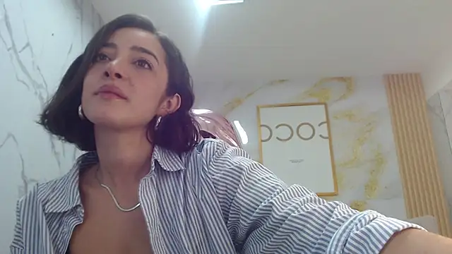 Snapshot of sara_lopez_s chatting on 29, 9, 2025 sara lopez s online show from 29, 9, 2025
