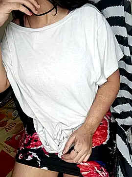 CrazyN Love online show from 9, 9, 2025