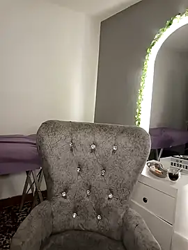 GabyMontenegro online show from 19, 9, 2025