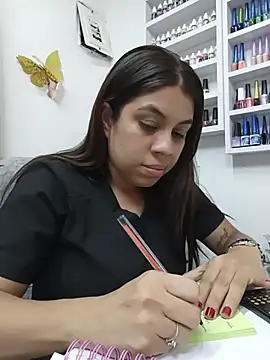 GabyMontenegro online show from 25, 10, 2025