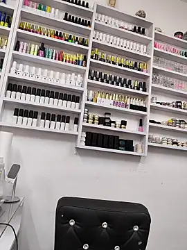 GabyMontenegro online show from 3, 3, 2026