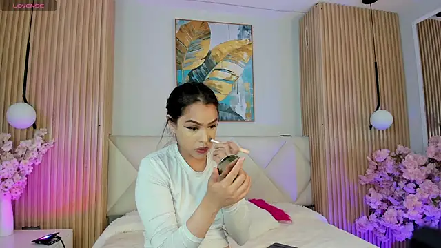 Mila Hank  online show from 9, 4, 2026