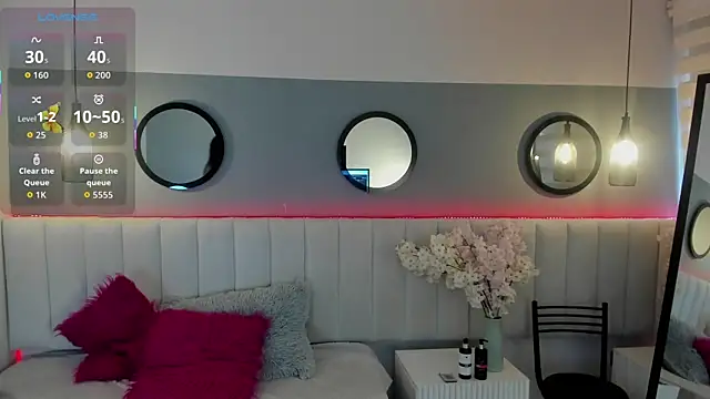 Mila Hank  online show from 29, 9, 2025