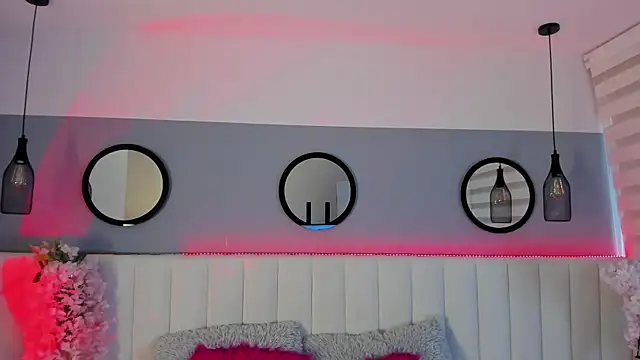 Mila Hank  online show from 12, 9, 2025