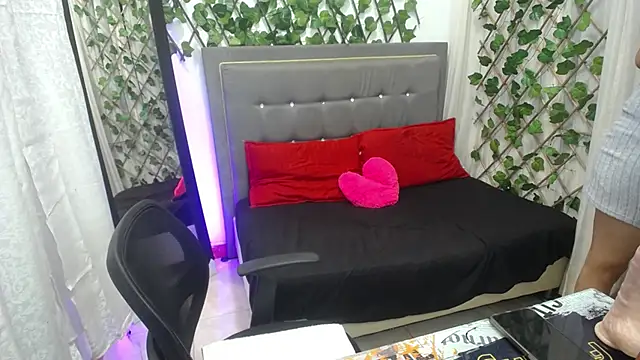 Snapshot of ivone_golosa chatting on 24, 2, 2026 ivone golosa online show from 24, 2, 2026