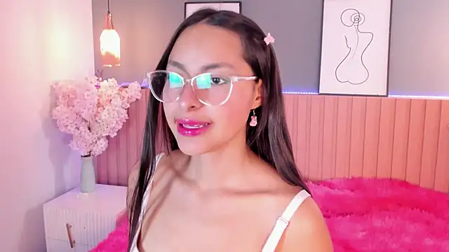 Annie  2 online show from 16, 9, 2025