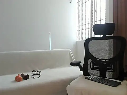 Amberdecolombia online show from 21, 3, 2026