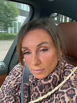 Justnani001 online show from 13, 9, 2025