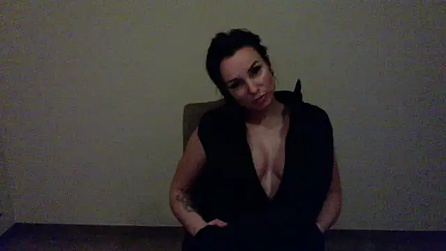 Justnani001 online show from 8, 2, 2026