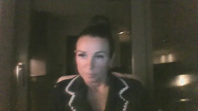 Justnani001 online show from 3, 10, 2025