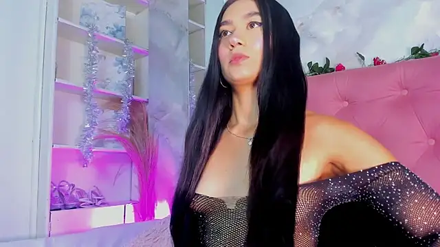 Nicolqueen  online show from 24, 2, 2026