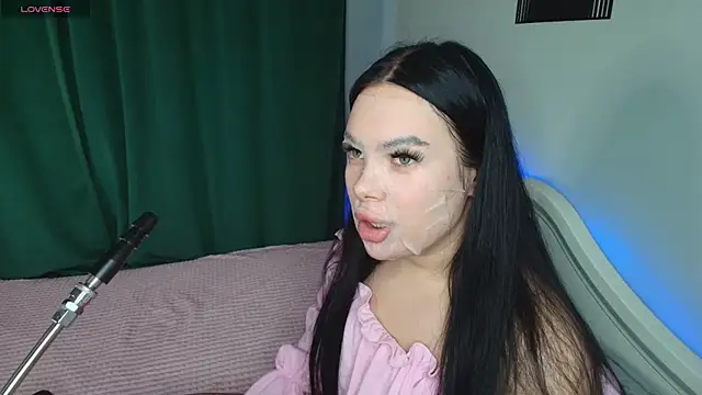 katerine Monroe online show from 7, 10, 2025