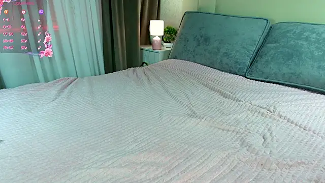 katerine Monroe online show from 4, 3, 2026