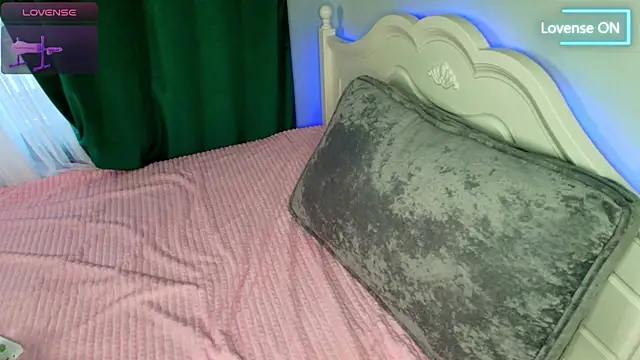 katerine Monroe online show from 30, 10, 2025