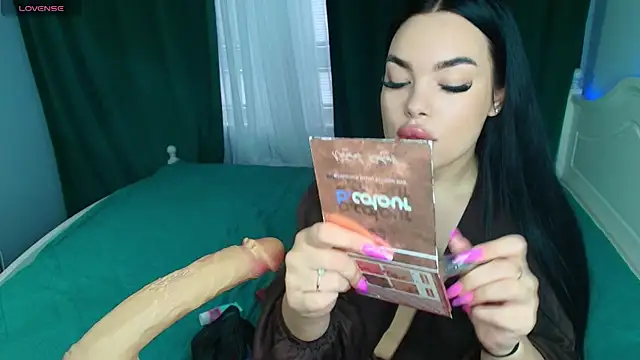 katerine Monroe online show from 25, 10, 2025