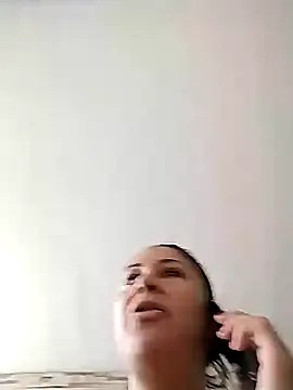 KittyHoleshot87 online show from 10, 10, 2025