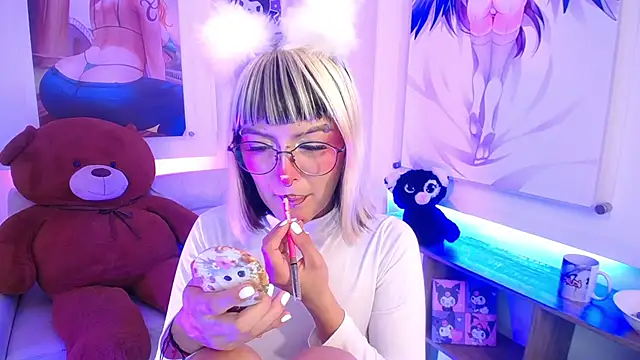 lil candy77 online show from 17, 9, 2025