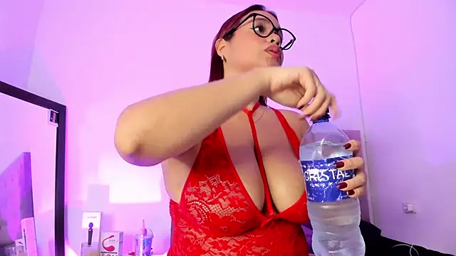 BonnySpencer online show from 12, 11, 2025