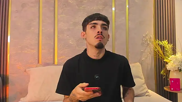 Snapshot of NikoStone_ chatting on 27, 9, 2025 NikoStone online show from 27, 9, 2025