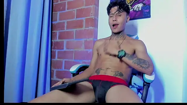 anaximandro hot online show from 2, 4, 2026