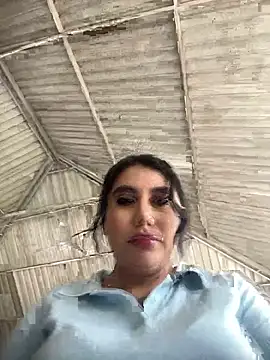 Sophie Dreamss online show from 14, 2, 2026