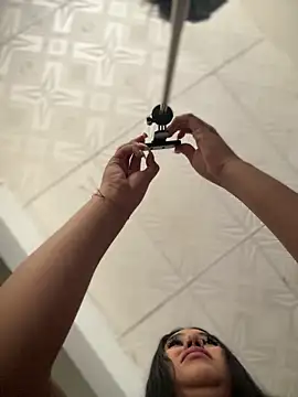 Sophie Dreamss online show from 3, 11, 2025