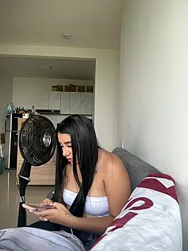 Sophie Dreamss online show from 24, 4, 2026