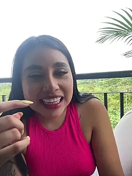 Sophie Dreamss online show from 5, 2, 2026