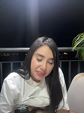 Snapshot of Sophie_Dreamss chatting on 14, 6, 2026 Sophie Dreamss online show from 14, 6, 2026