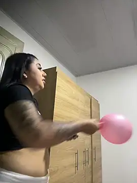 Sophie Dreamss online show from 24, 10, 2025