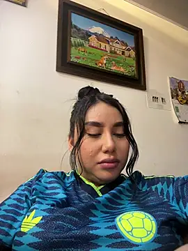 Snapshot of Sophie_Dreamss chatting on 7, 7, 2026 Sophie Dreamss online show from 7, 7, 2026