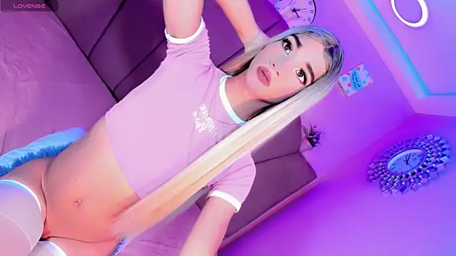 Nauthy girl online show from 20, 9, 2025