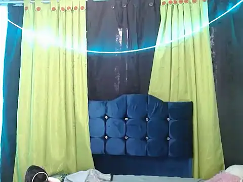 canelasexy 1 online show from 12, 11, 2025