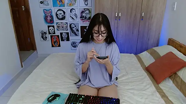 rachel rosse11 online show from 13, 1, 2026