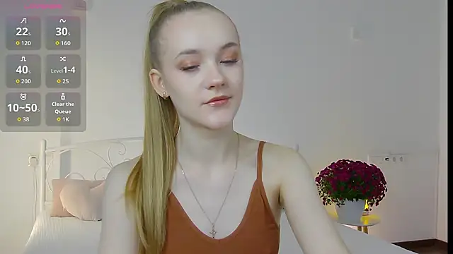 KumiKruz online show from 7, 11, 2025