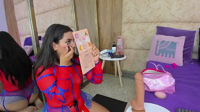 LizzyOlsen online show from 18, 9, 2025