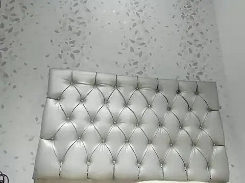 michelle perla online show from 18, 10, 2025