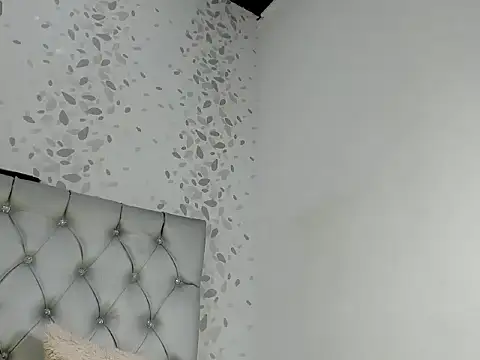 michelle perla online show from 17, 9, 2025