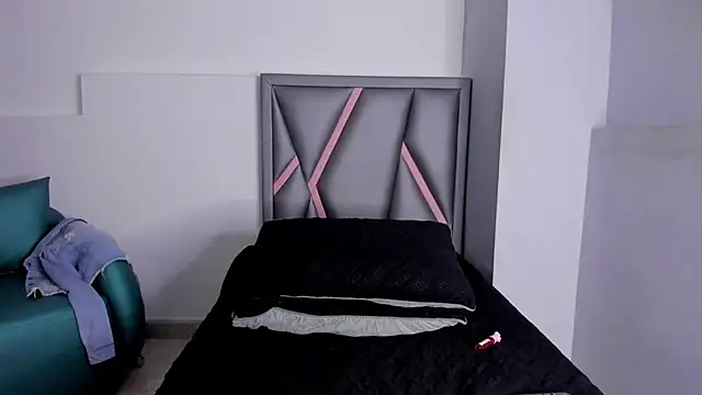 Sofia villareal online show from 4, 10, 2025