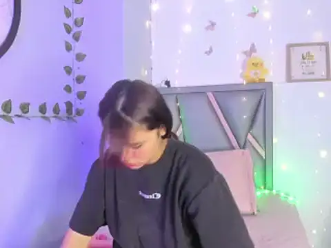 Sofia villareal online show from 10, 2, 2026